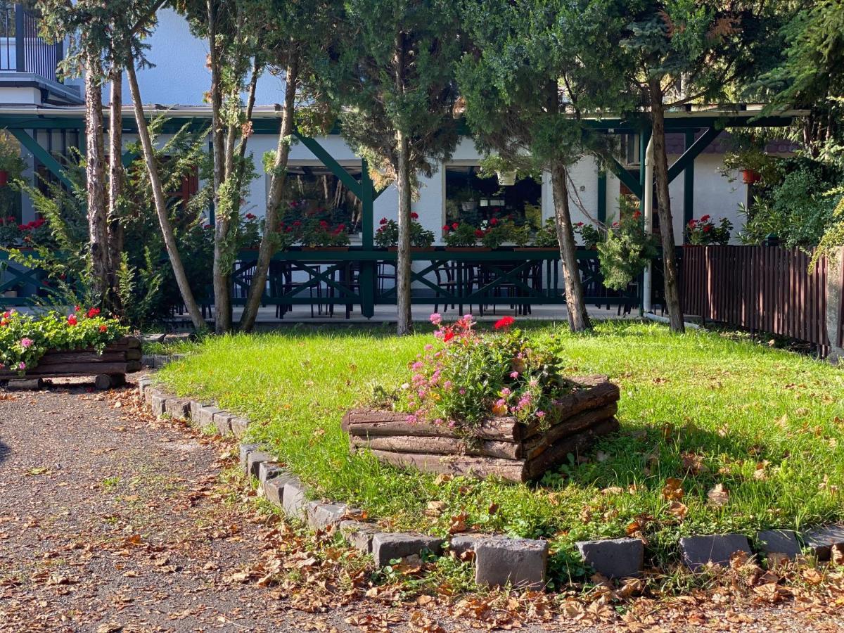 Bed and Breakfast A Fogado Bicske Exteriér fotografie